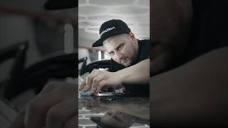 ️ Почему важно разобрать автомобиль и подготовить кузов перед оклейкой защитной пленкой?