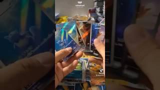 Insane pulls outta 4 pack #pokemon #pokemongo #pokemontiktok #pokemoncommunity #pokemoncards