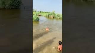 bacha doob gya pani main 