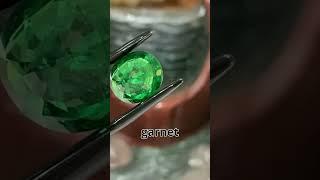 Tsavorite Garnet: The Radiance of the Rare Green Gem #naturalgems #tsavorite #naturalgemstone #gems