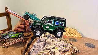 Crawler Parks Rc 1/24 FTX Outback Mini 3.0 vs Axial SCX24 C10