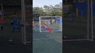 Atajadón de Thiago #edit #viralvideo #porteros #goalkeeper #football #atajadondethiago #atajadas