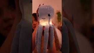 THIS PLUSHIE LIGHTS UP 🩵 #asmr