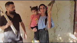 Hard life of a young family living in a mountain village without conditions!In a hut with 2 children