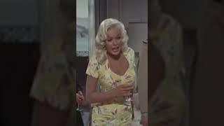 Why Marilyn Monroe Couldn't Stand Jayne Mansfield #shorts #MarilynMonroe #JayneMansfield