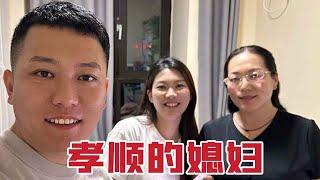 广东媳妇真细心，怕公婆照顾孩子累，临行前偷偷做了啥，让人感动【广东姑娘在北方】