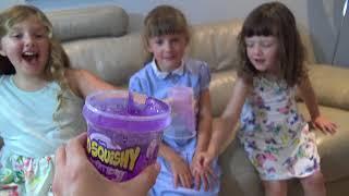 Divertido SPA de Slime com Sophia, Isabella e  Alice