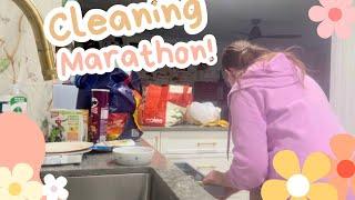 Cleaning marathon! Clean with me, clean my bathroom with me! Whole entire house clean!