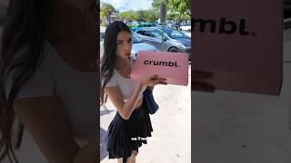 пробуем crumbl cookies из Америки