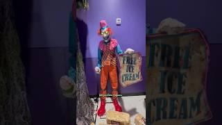 SCARY NEON ICE CREAM CLOWN #shorts #halloween #animatronics