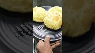 এর থেকে বেশি কিছু বলতে পারলাম না। #shorts #youtubeshorts #dalpuri #recipe #viralshorts