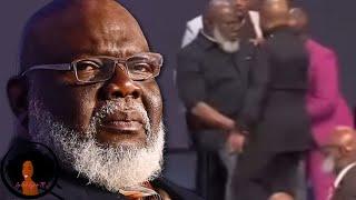 TD Jakes Suffers SHOCKING Medical Emergency On Stage