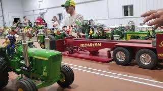 1/16 Pulling Tractor Display by Chucky Steffens and Jeremy Richards.