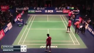 Have you ever seen that the umpire was thrown in the towel ?