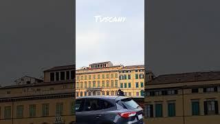Pisa, Tuscany, Italy | Walking along the Arno River in Pisa