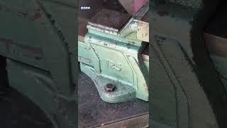 Manual Pipe Bending with a Vise#Metalworking#DIY#HandTools