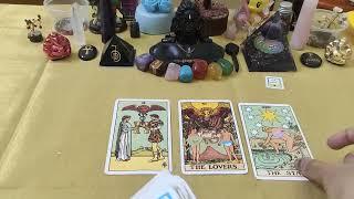 Who is spying on you ? (Who is Watching you secretly) Tarot card reading 