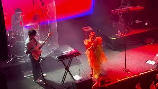 11. У мамы есть секрет – Монеточка (Live @ifperformance06  09.06.2024)