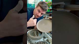 Making a plate: start to finish 30 sec #clay #ceramics #pottery