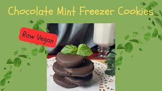 Thin Mint Cookies (raw vegan)