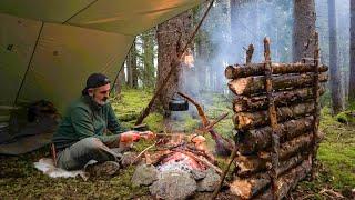 3 Tage Einzel-Bushcraft-Camp; Eine Bogensäge herstellen - Pilze sammeln und kochen – Planenzelt