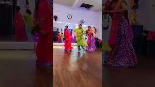 Khadi khadi Matke Haryanvi New Song Manoj Diwedi Dance Studio #haryanvi #sapnachoudhary