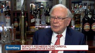 Warren Buffett Says Productivity Key to Economic Growth