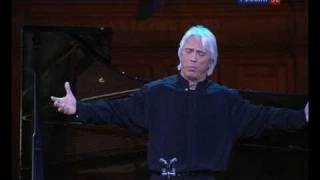 Dmitri Hvorostovsky - To a Dreamer (Medtner)