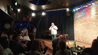 Ustata Stand-up comedy - Софка и "Том Круз"