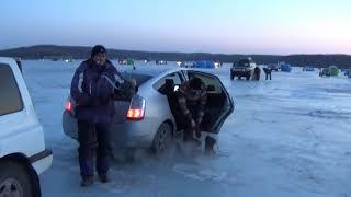 Рыбалка в Тавричанке. КАМБАЛА на морского червя.