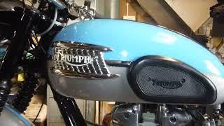 Triumph pre unit Bonneville T120R - In for recommissioning, the source of a major oil leak revealed!