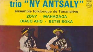 Trio Ny Antsaly - Zovy