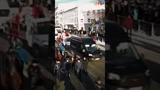 Похоронная процессия в центре Уфы #putin #ufa #путин #уфа #муртаза #похороны #funeral