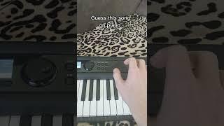 Guess this legendary pop song on piano 