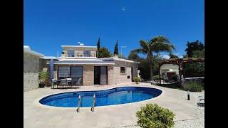 bungalow with photovoltaics and central heating Paphos Cyprus