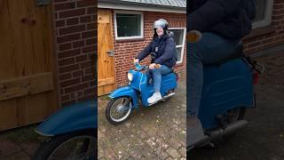 #Schwalbe #moped #simson #motorrad #nordsee #küste #husum #vincentgross #kultmoped #oldtimer