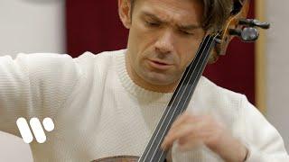 Gautier Capuçon plays "Les Feuilles Mortes" / "Autumn Leaves" (Joseph Kosma)