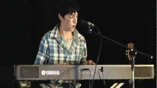 Vienna [Billy Joel] Sung by Charlie Romano, acc. Vu Nguyen