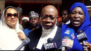 Senator Natasha, Aisha Yesufu & Lawyer Speak Out Against ‘INJUSTICE’ as Supporters Occupy The Court