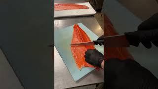 Fresh Salmon Fillet Portioning