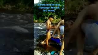 akhirnya farhan dan adnan mandi pake semp4k  #mandi #semp4k #mandisungai