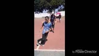 Embrazando na escola. (Um Chevette então pagar um boquete)