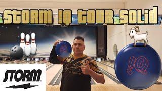 Storm IQ Tour Solid - Bowling Ball Review ( Two handed Bowler )