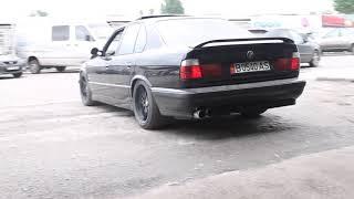 BMW E34 540i