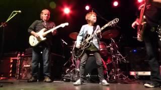 WALTER TROUT featuring TOBY LEE AGED 10