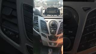 2012 Ford Fiesta Radio Removal