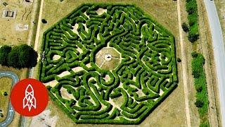 Get Lost with the World's Master Maze Maker