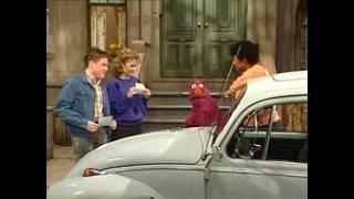 Sesame Street: 2688 Street Scenes- Gina and Mike practice driving