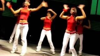 Paper Man booth babes dancing and singing at TGS2007