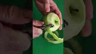 Apple peeled